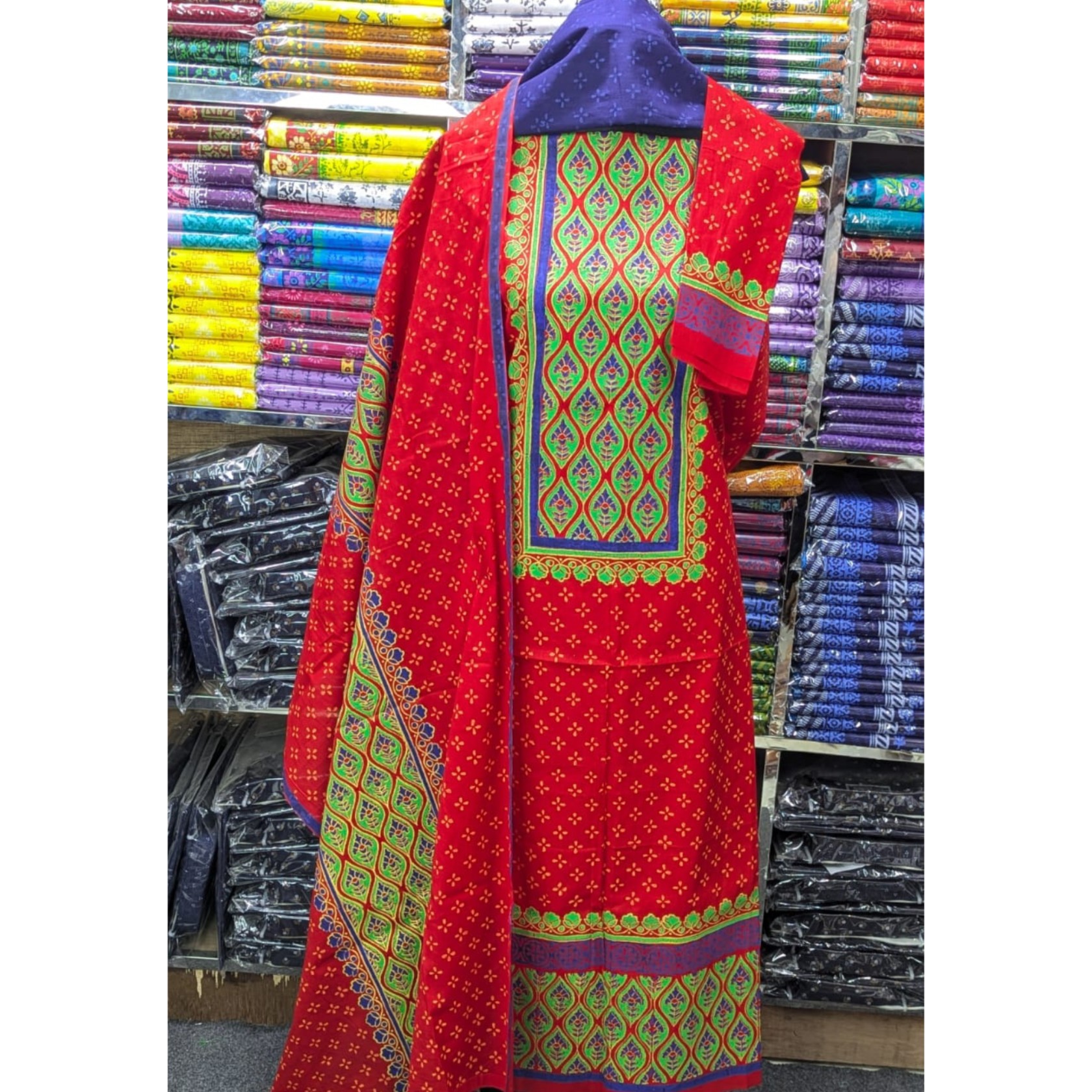 Women's Fashion  Salwar-Kameez  3 Pcs New Exclushive Collection High Qualitiey Cotton Printed Three Piece   Code: 8455